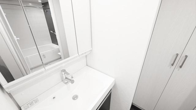 Gallery image 12