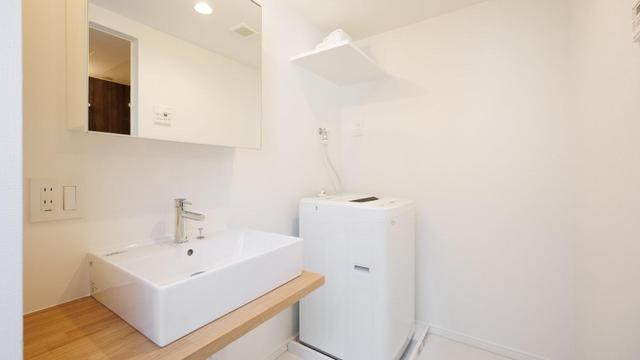 Gallery image 13