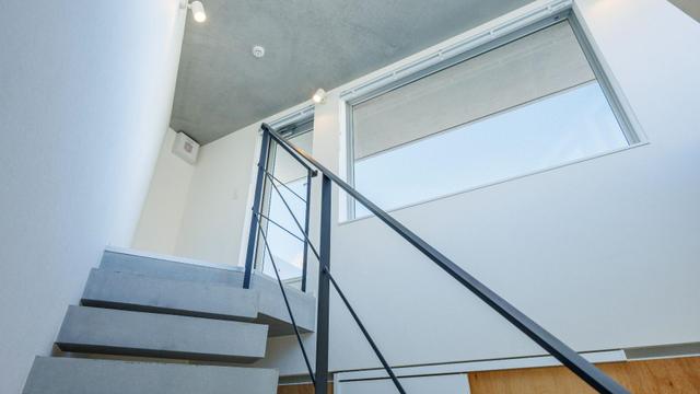Gallery image 17