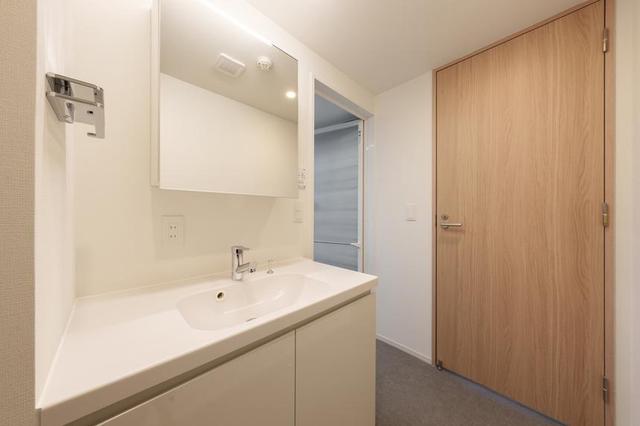 Gallery image 13