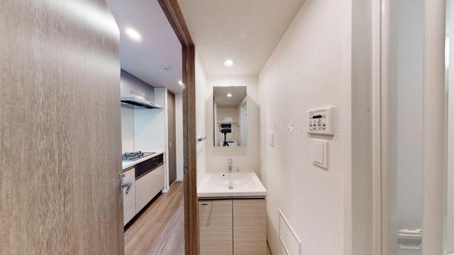 Gallery image 7