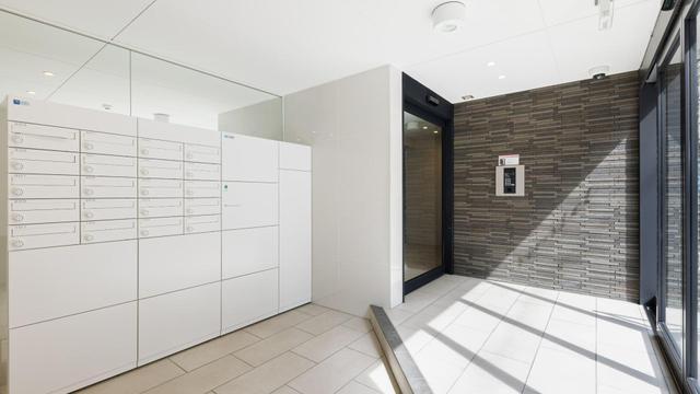 Gallery image 18