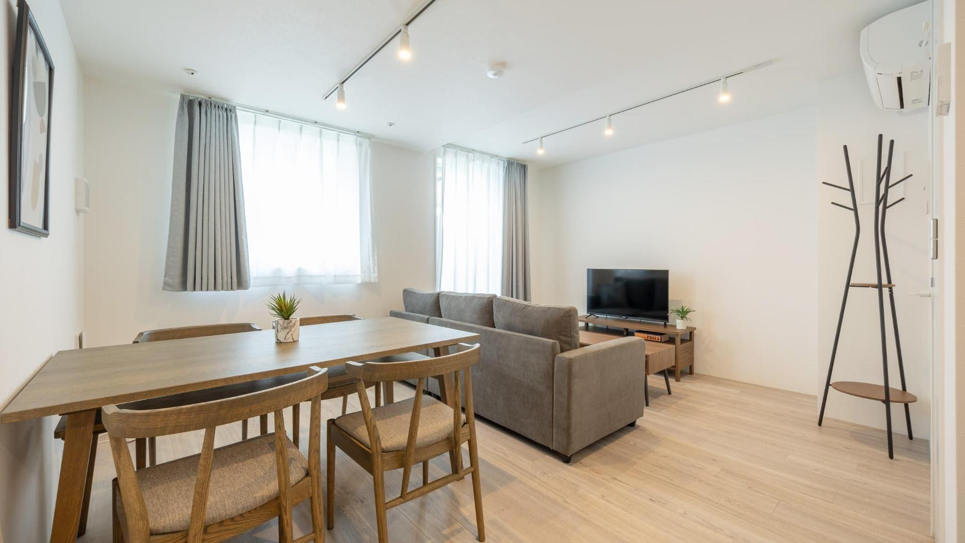 Room tour preview