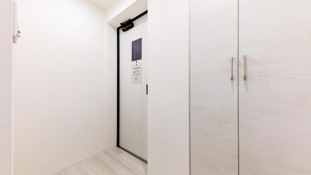Gallery image 12