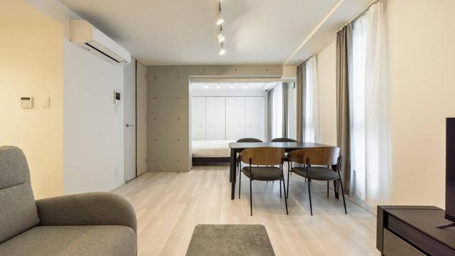 Gallery image 1