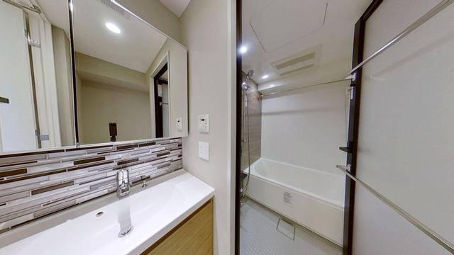 Gallery image 14