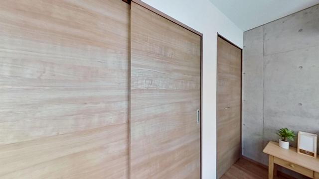 Gallery image 8