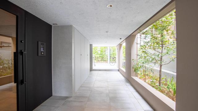 Gallery image 10