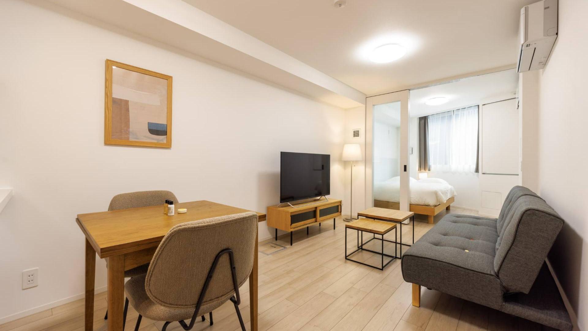 Room tour preview