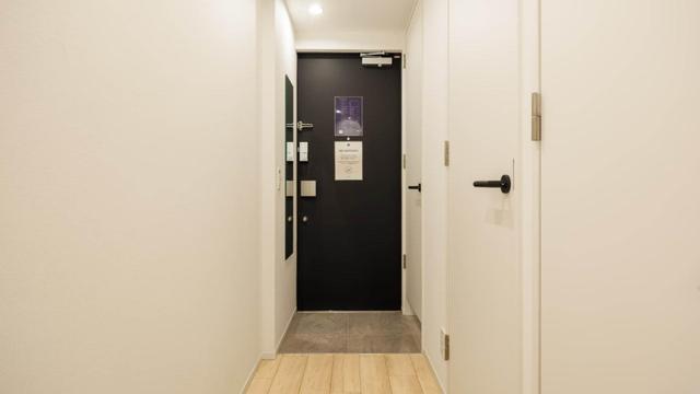 Gallery image 16