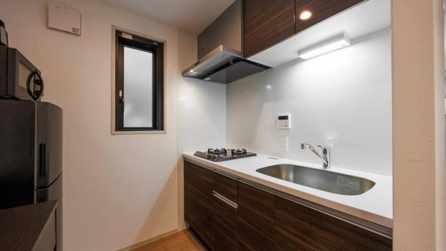 Gallery image 10