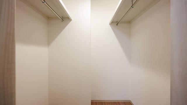 Gallery image 15