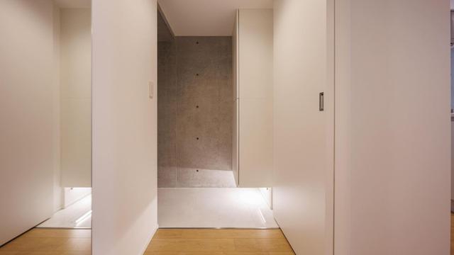Gallery image 16