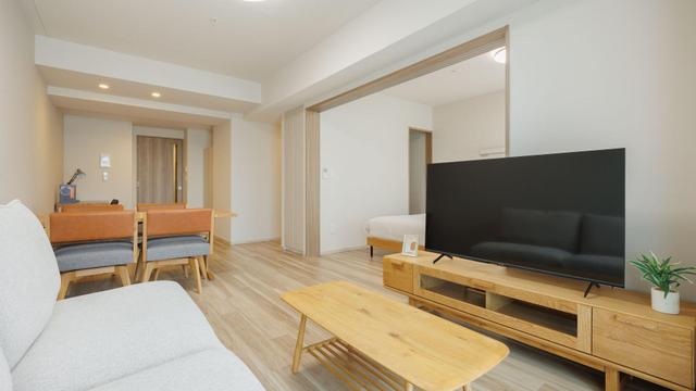 Gallery image 7