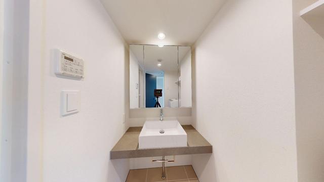 Gallery image 7